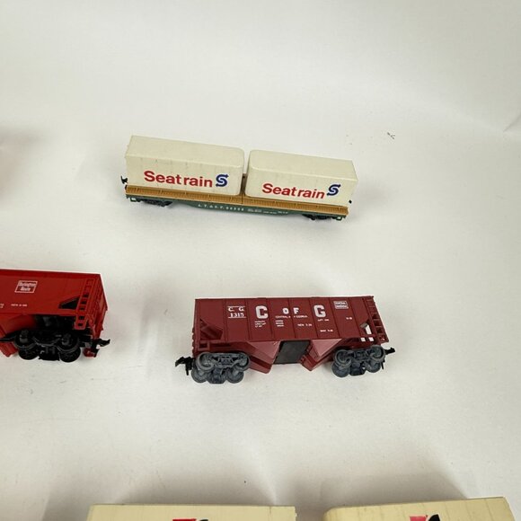 HO Scale Vintage 7 Train Cars , 3 Trailers Sea train Sea Land, Union Pacific - Picture 2 of 6